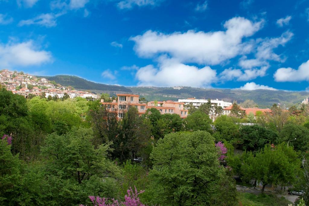 Hotel Tarnovo Veliko Tărnovo Rum bild