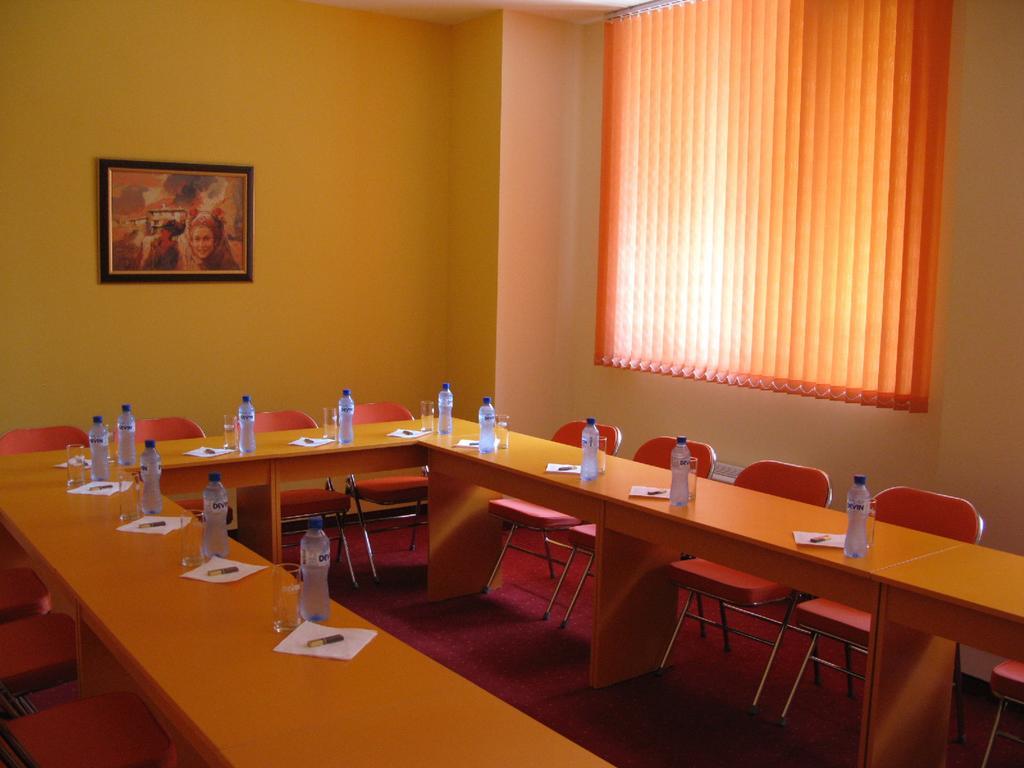 Hotel Tarnovo Veliko Tărnovo Rum bild