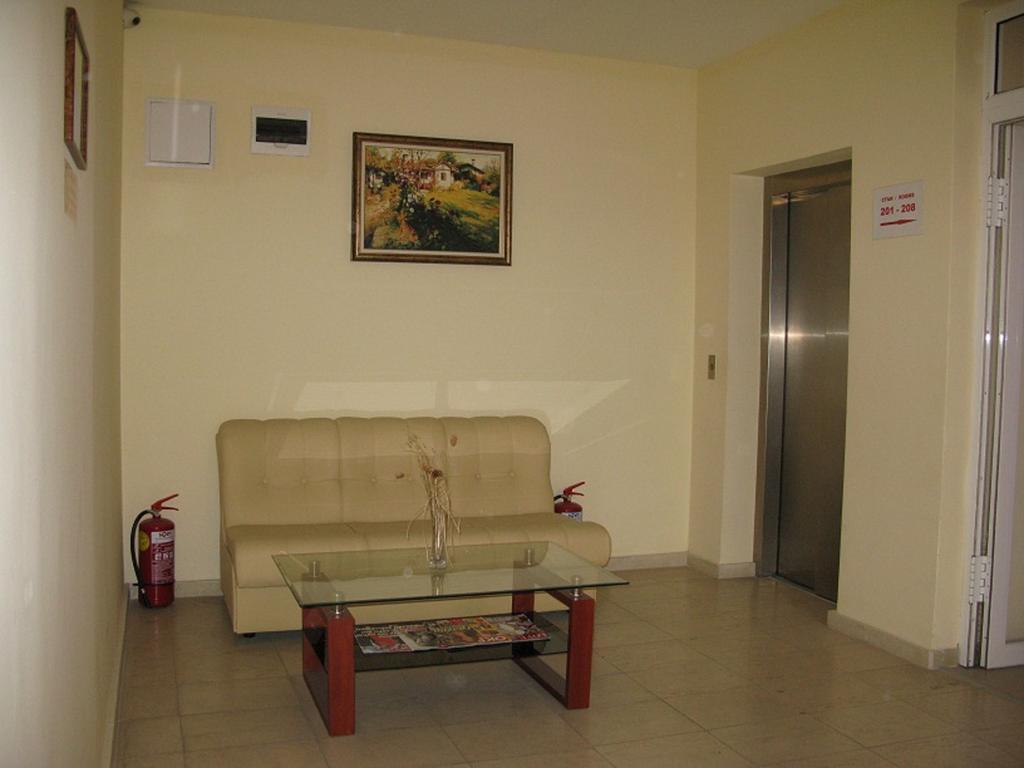 Hotel Tarnovo Veliko Tărnovo Rum bild